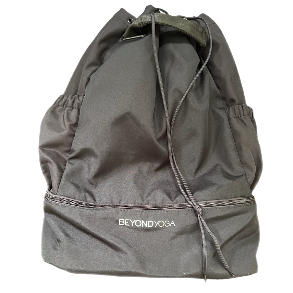 BeyondYoga Drawstring Black Convertible Bag‎